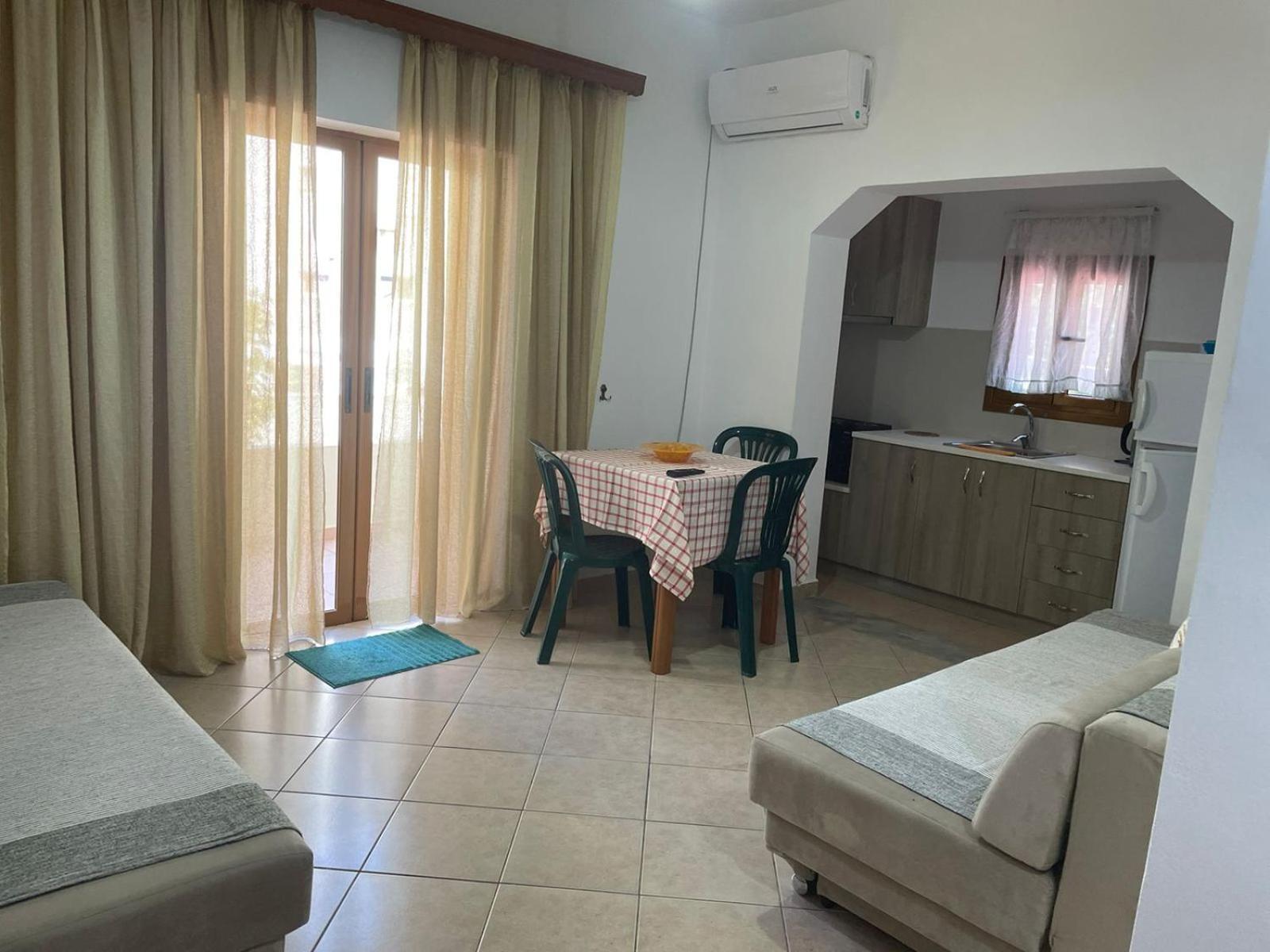 Olive Tree Hotel Sarande Exterior photo